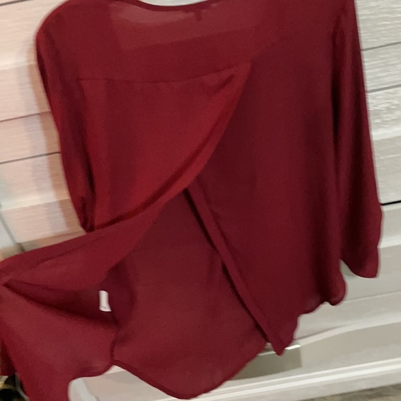 Maroon blouse - Picture 4 of 4